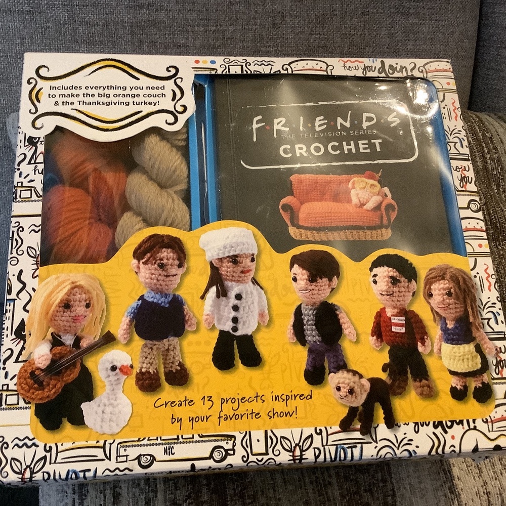 “Friends” Crochet Kit